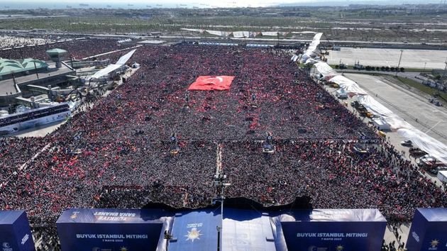 مؤتمر أردوغان الانتخابي في اسطنبول