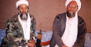 قادة القاعدة أسامة بن لادن وأيمن الظواهري